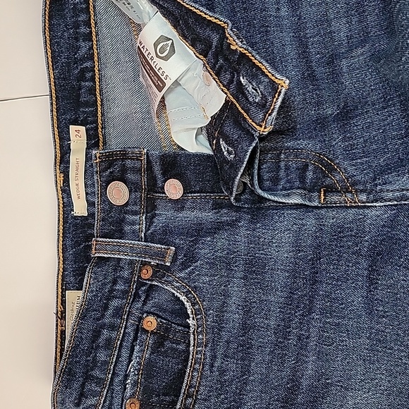 Levi's Premium Wedgie Straight Leg Jeans/ 24. - Picture 7 of 12